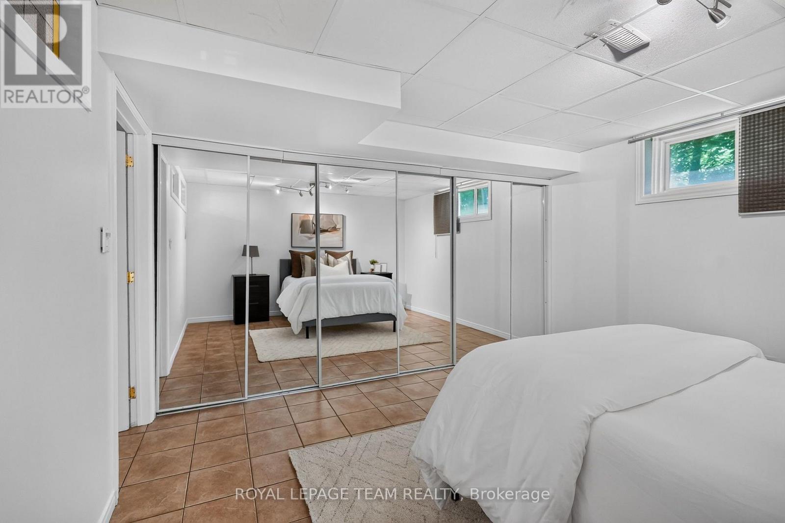 76 MANITOU STREET - Image 34