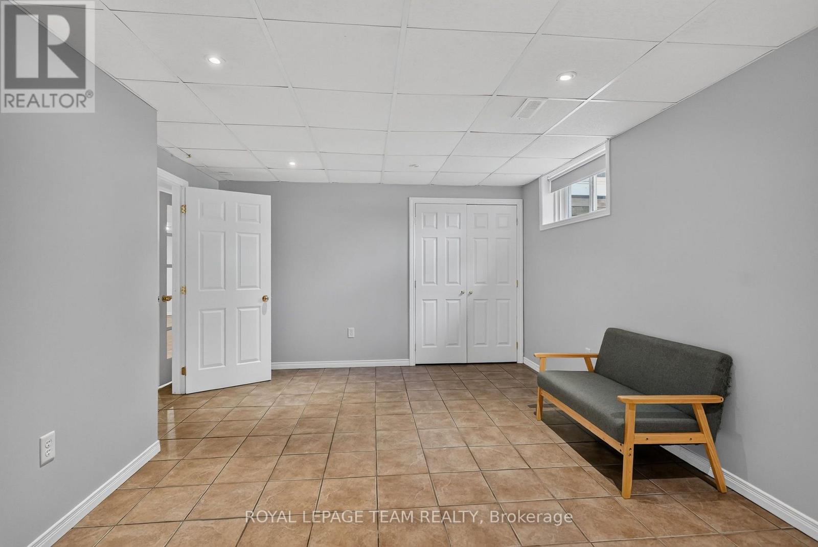76 MANITOU STREET - Image 36