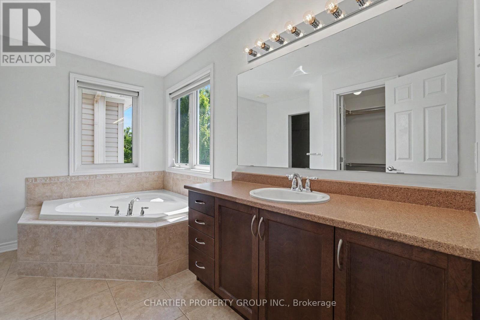 3442 RIVER RUN AVENUE - 23