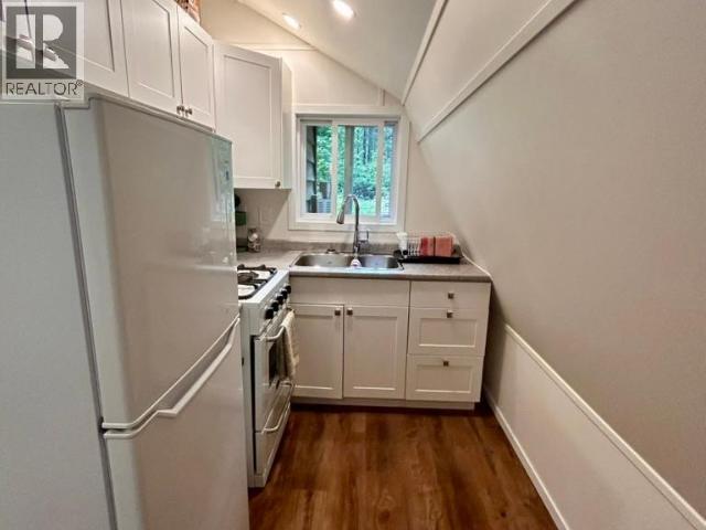 2656 VANCOUVER BOULEVARD - 11