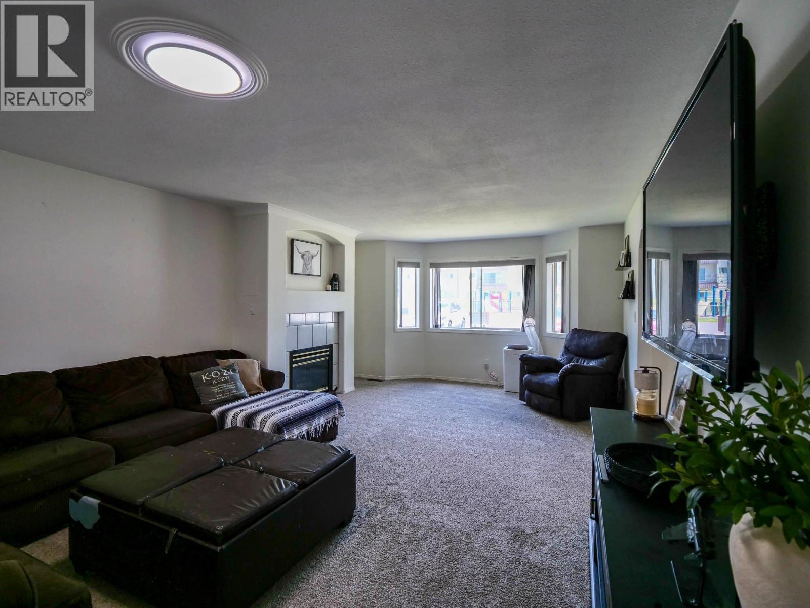 #4 410 PINCHBECK STREET - 11