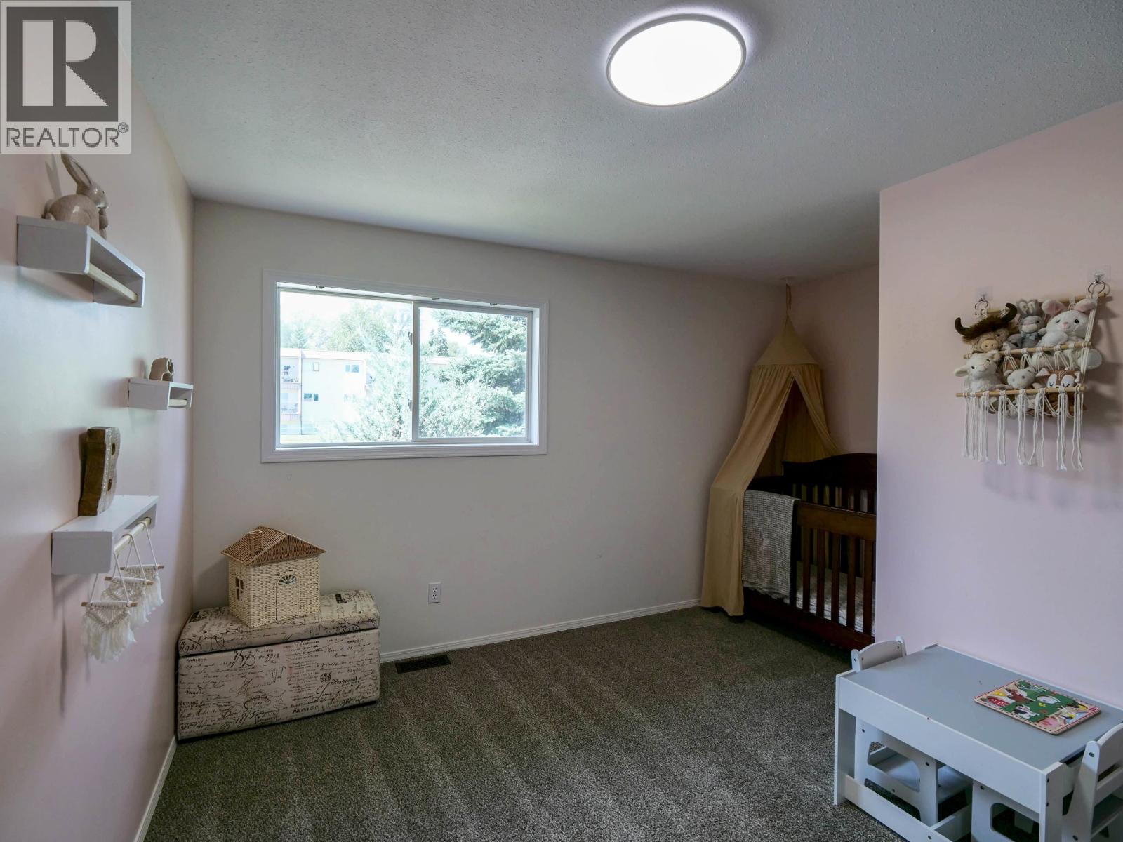 #4 410 PINCHBECK STREET - 19