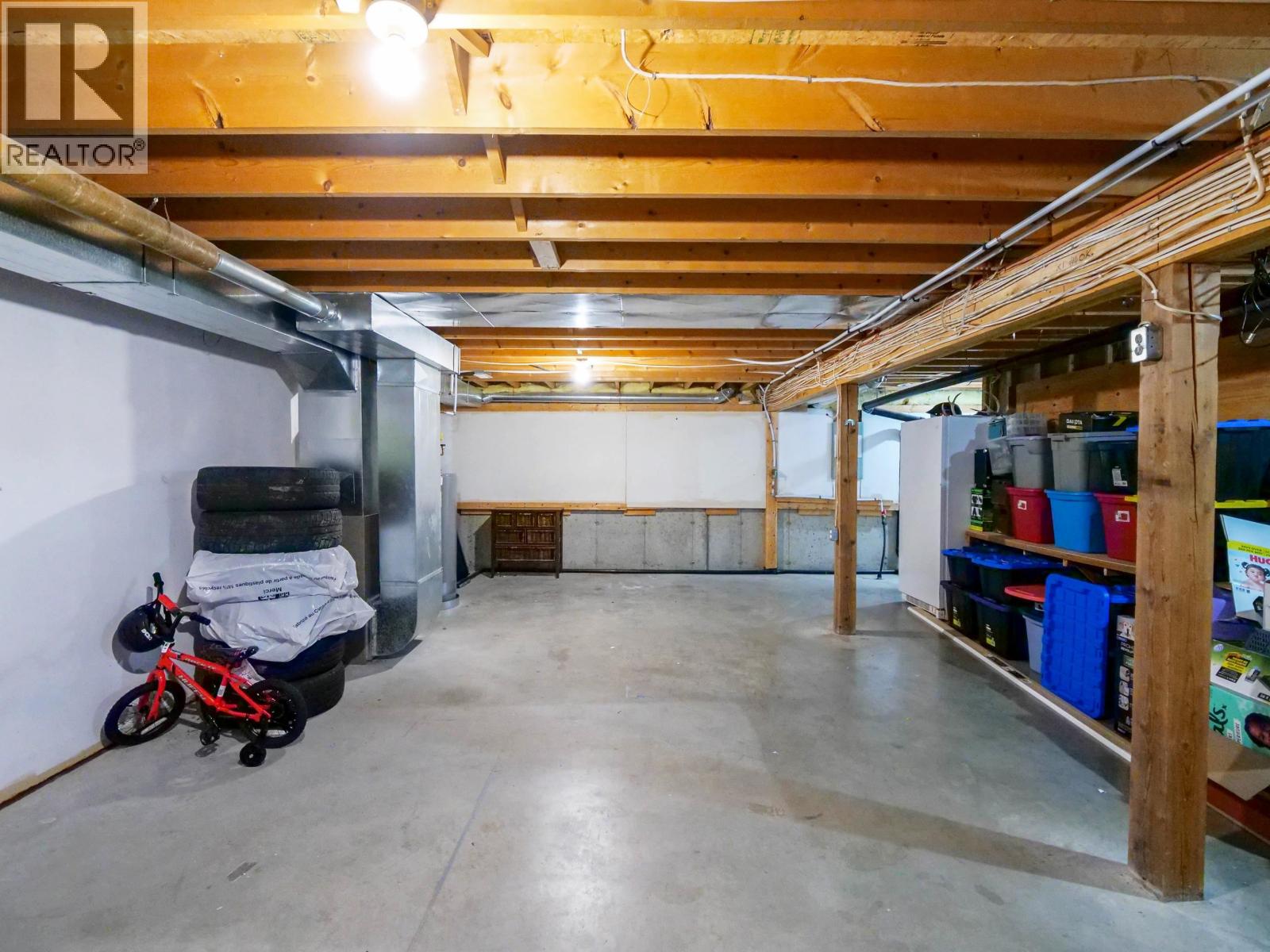 #4 410 PINCHBECK STREET - 26