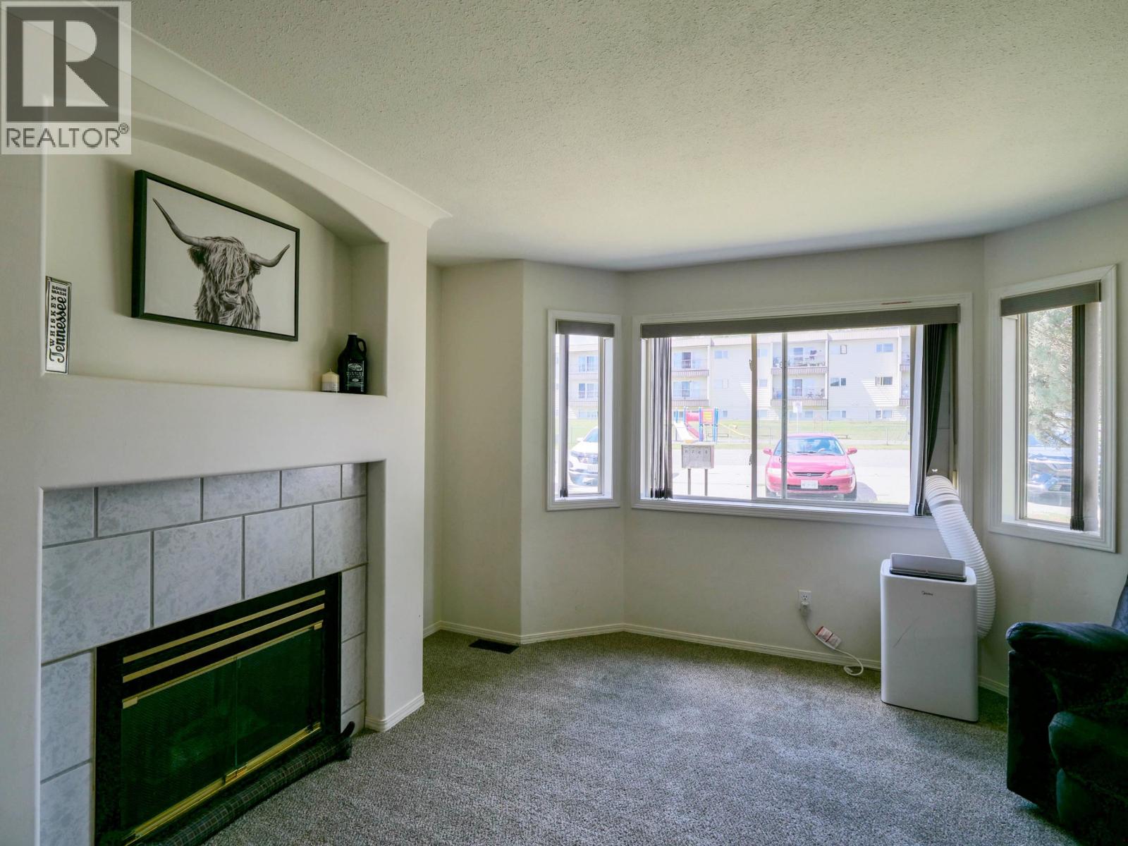 #4 410 PINCHBECK STREET - 7