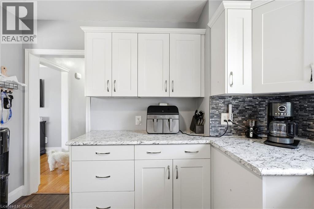 127 TAYLOR Avenue - 12