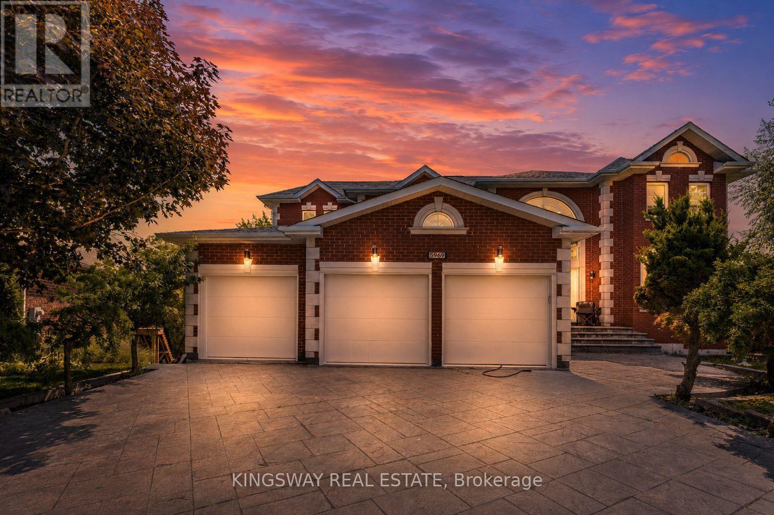5969 RAYSHAW CRESCENT - 47