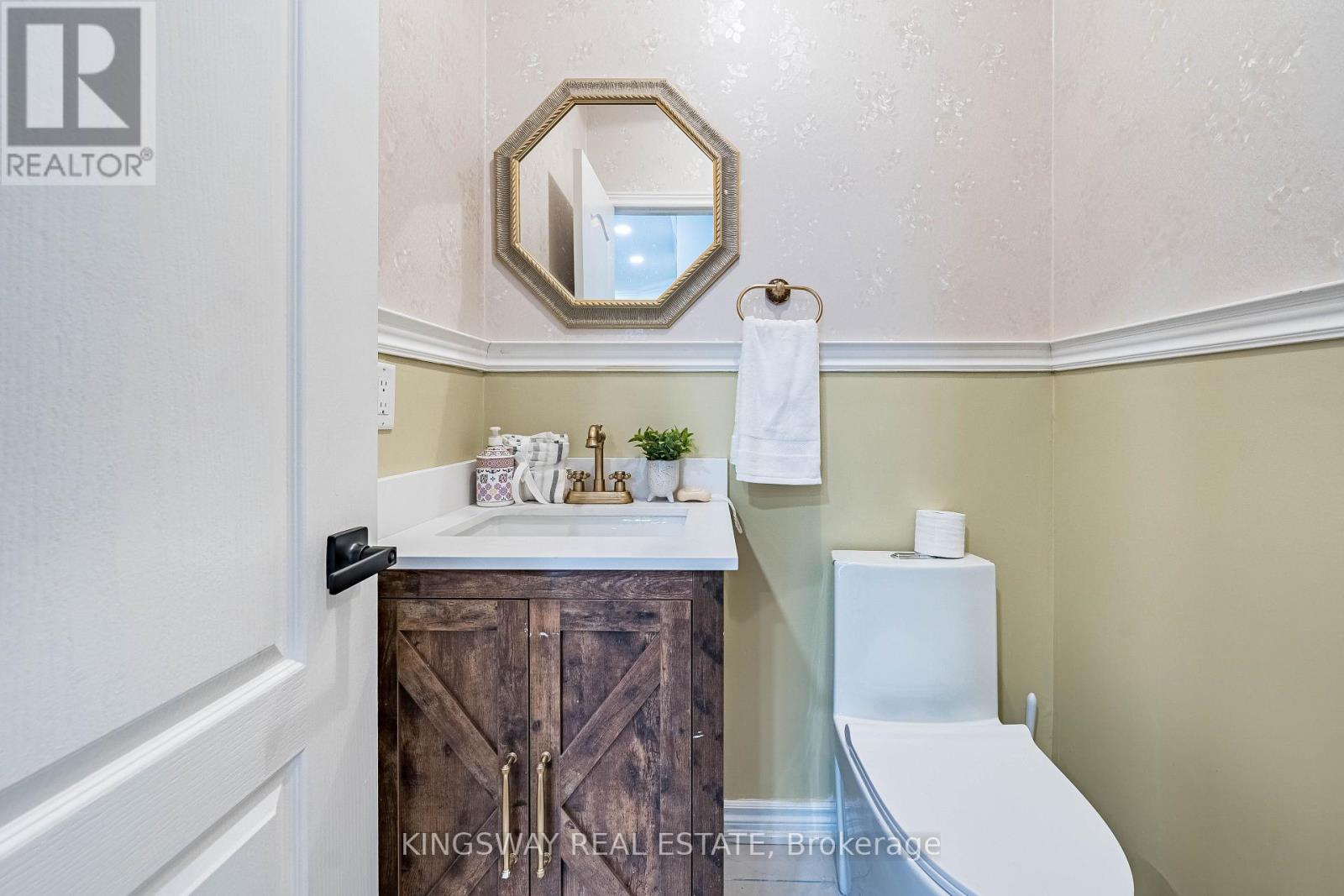 5969 RAYSHAW CRESCENT - 22