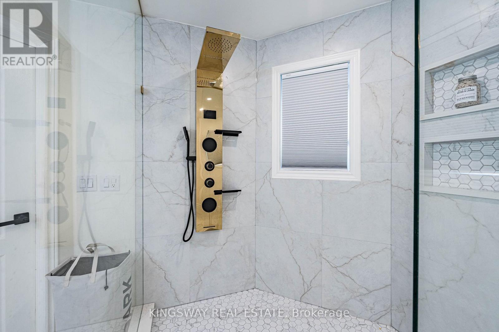 5969 RAYSHAW CRESCENT - Image 30