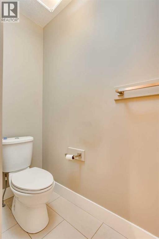 208 Sparrow Hawk Drive, Fort McMurray