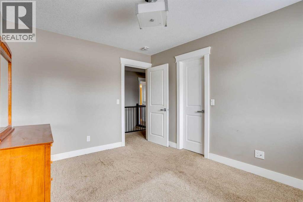 208 Sparrow Hawk Drive, Fort McMurray