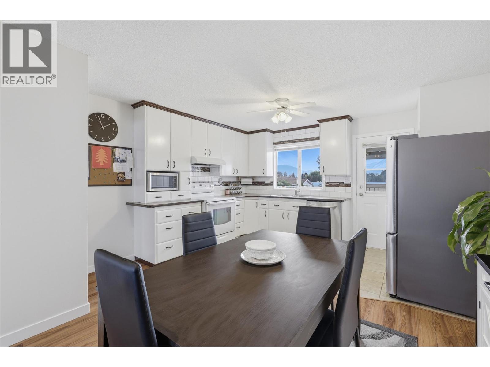 849 Southill Street - 14