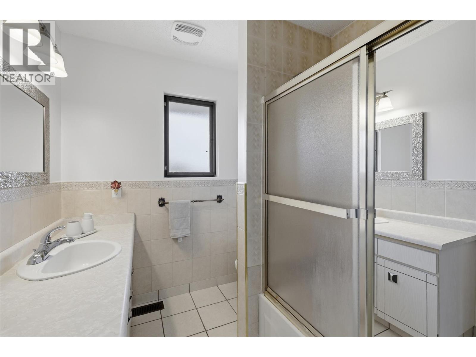849 Southill Street - 32