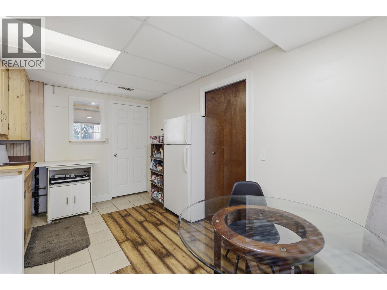 849 Southill Street - 37