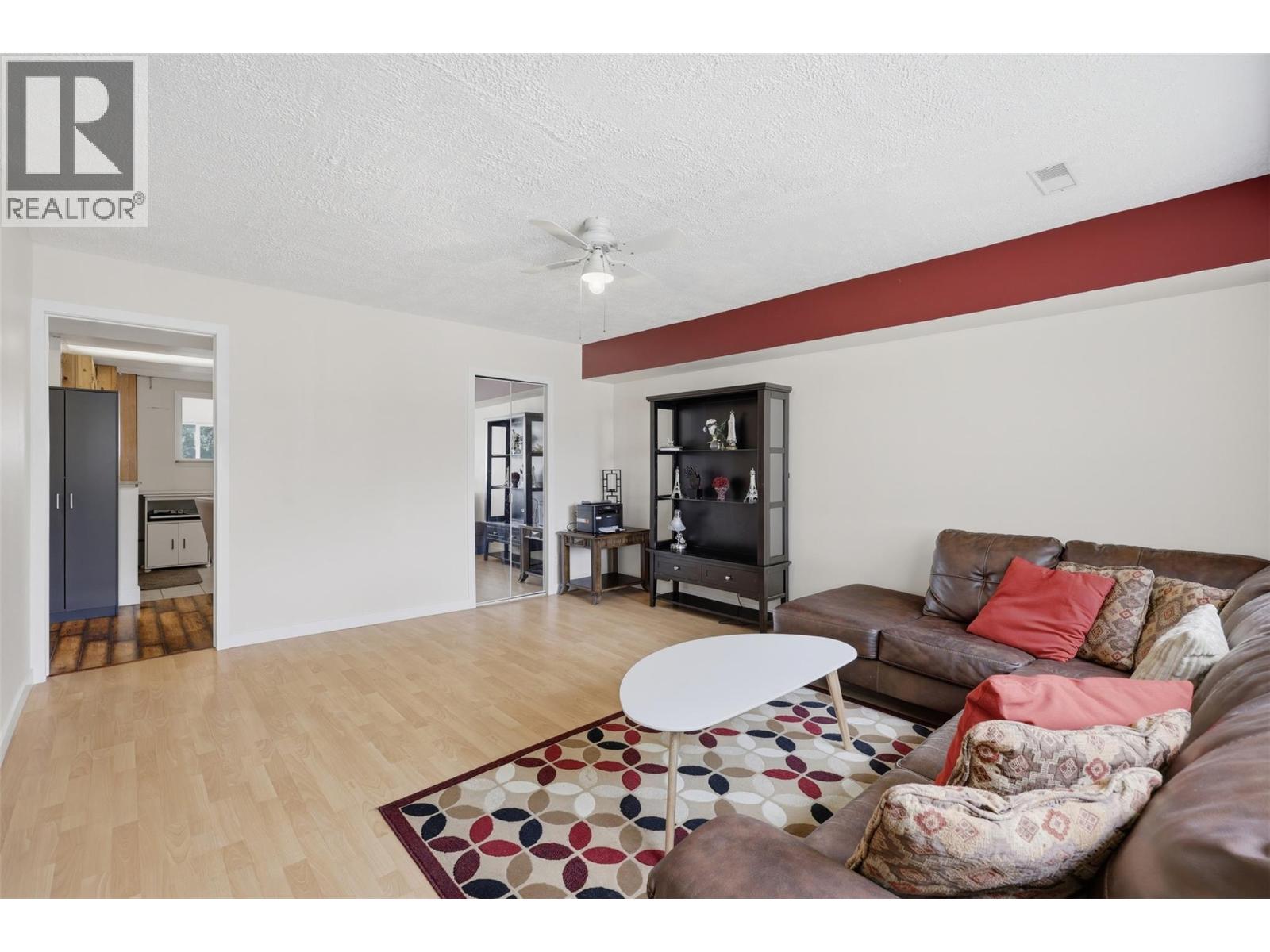 849 Southill Street - 34
