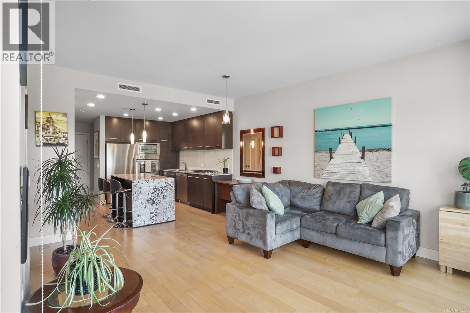#405 3223 Selleck Way - 6