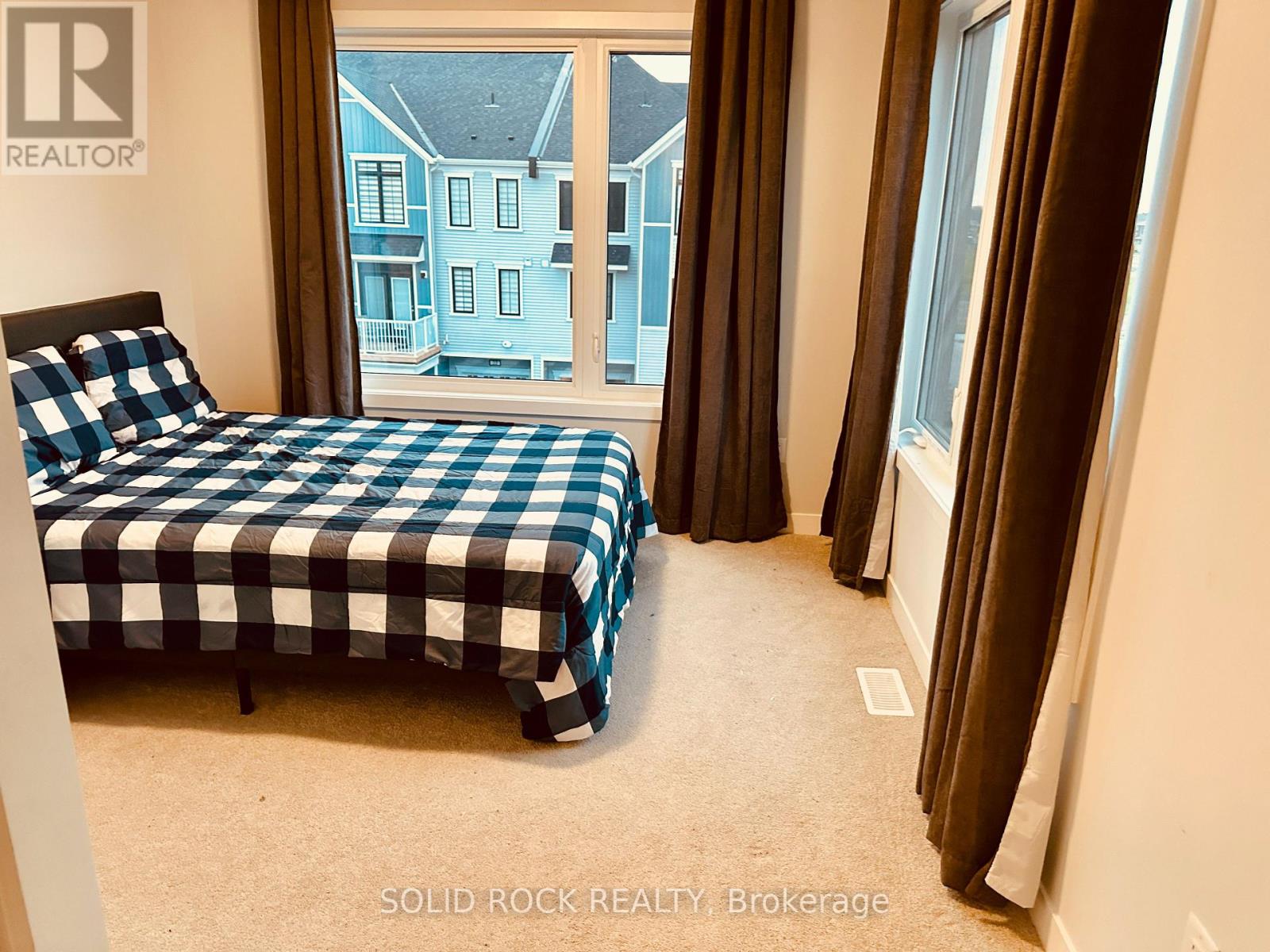21 STITCH MEWS STREET - 34