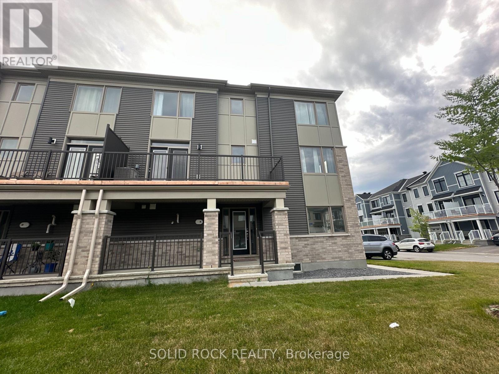 21 STITCH MEWS STREET - 5