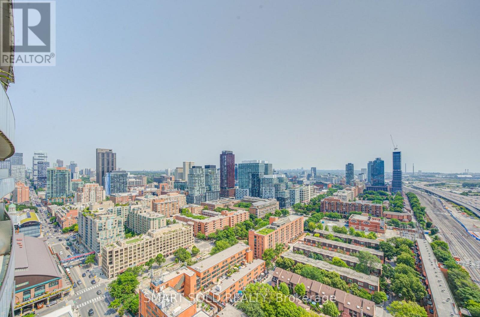 #2608 1 MARKET STREET - Image 15