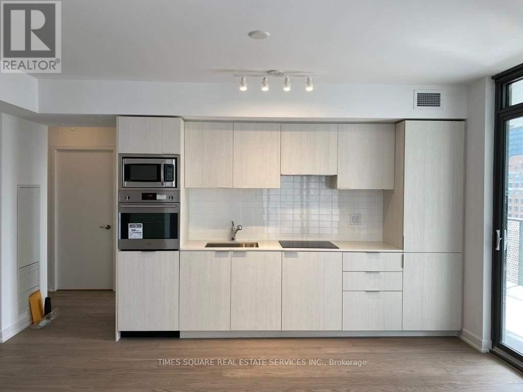 #1008 11 WELLESLEY STREET W - 3