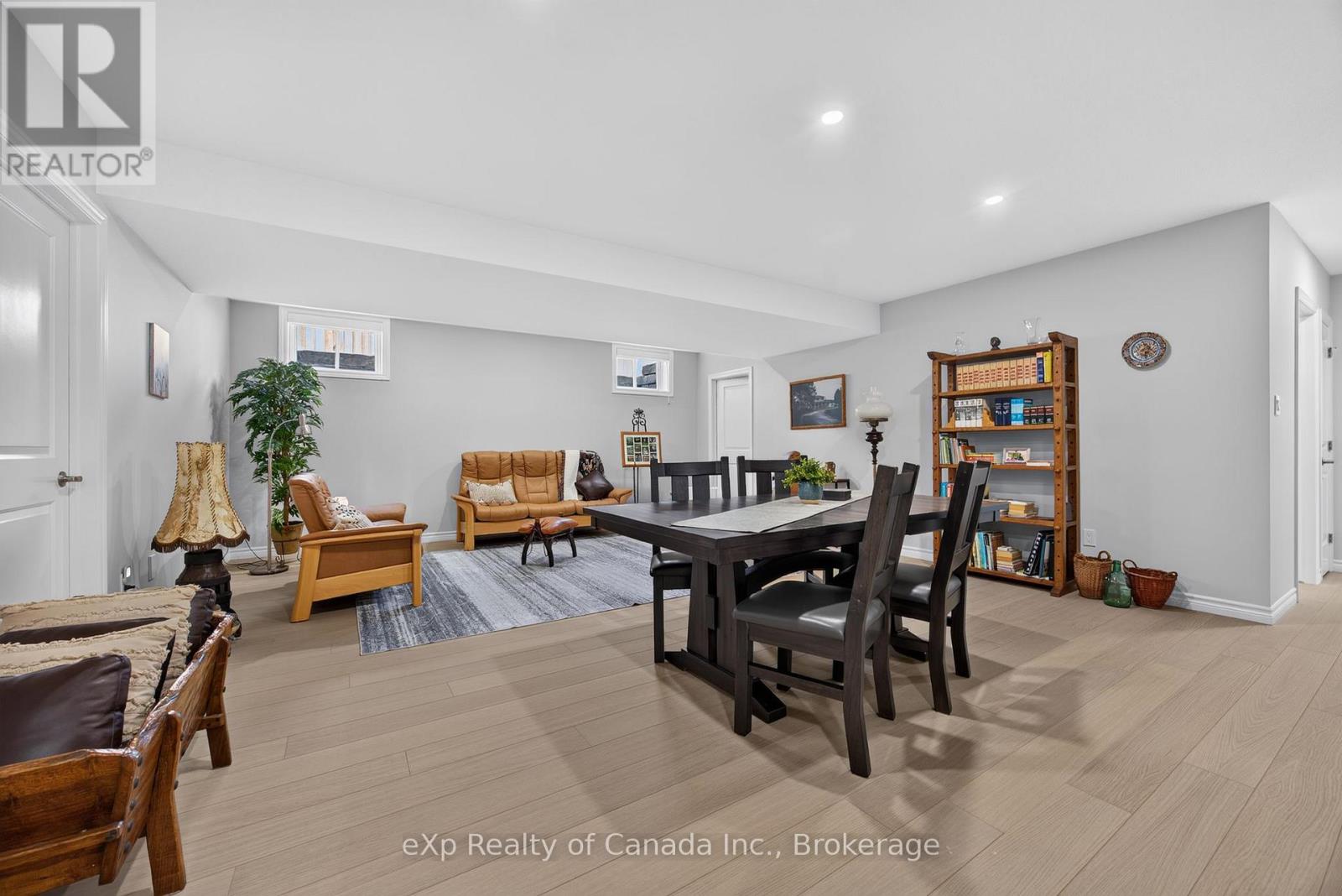 21 EVYLEAN COURT - Image 19