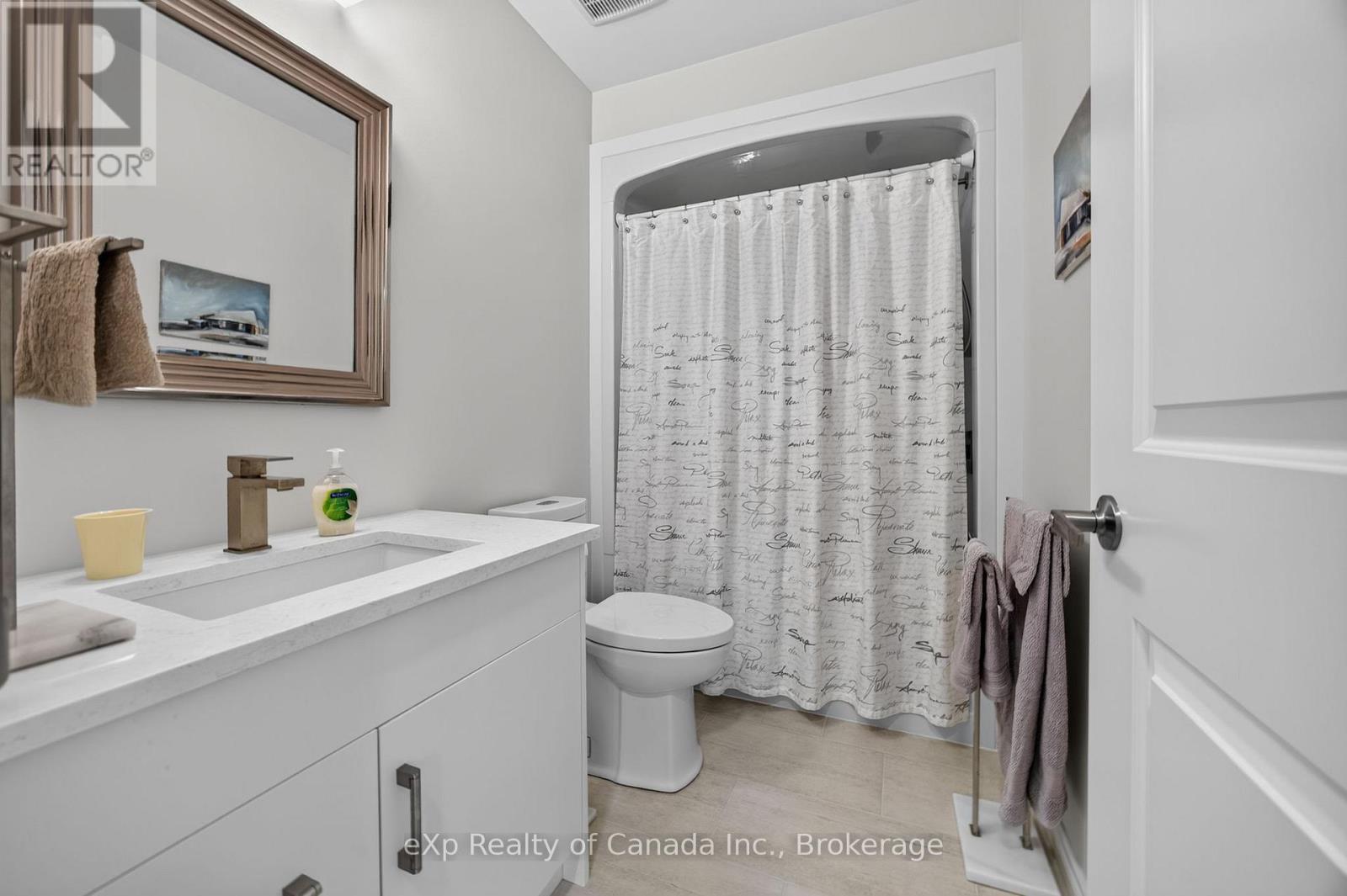21 EVYLEAN COURT - 22
