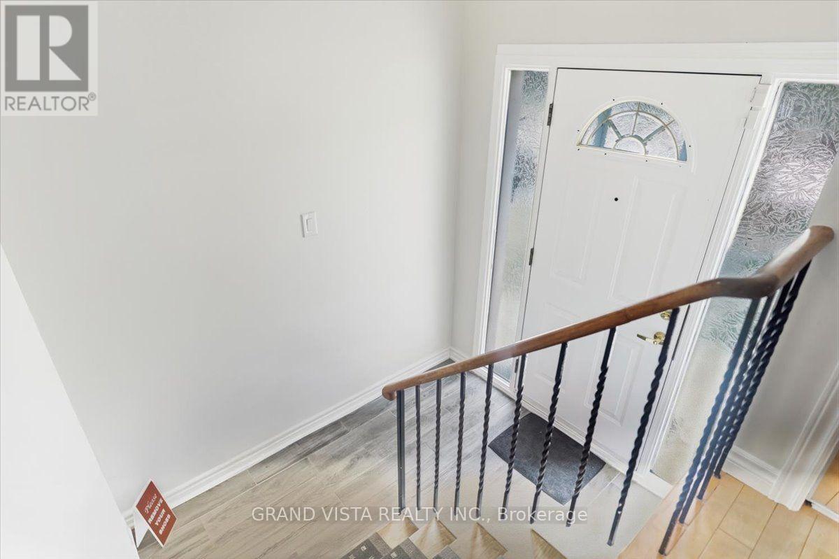 269 TIMBERBANK BOULEVARD - 2