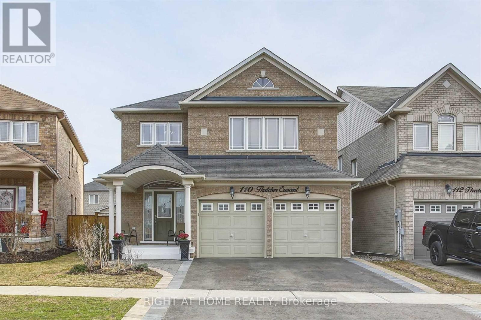 Photo of 110 Thatcher Crescent