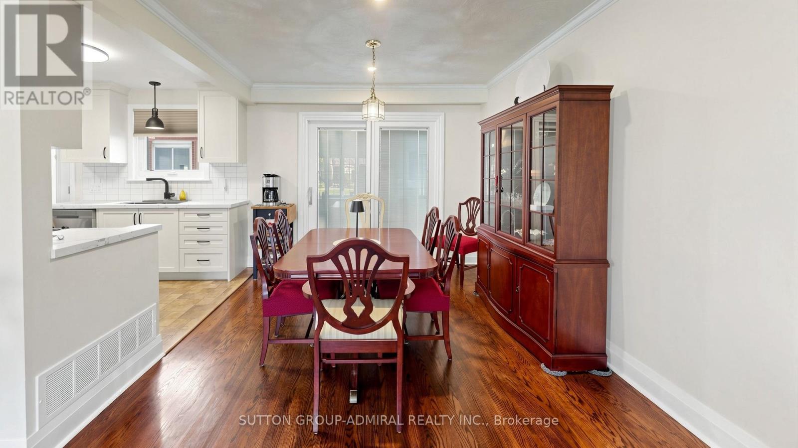 218 BAY THORN DRIVE - 10