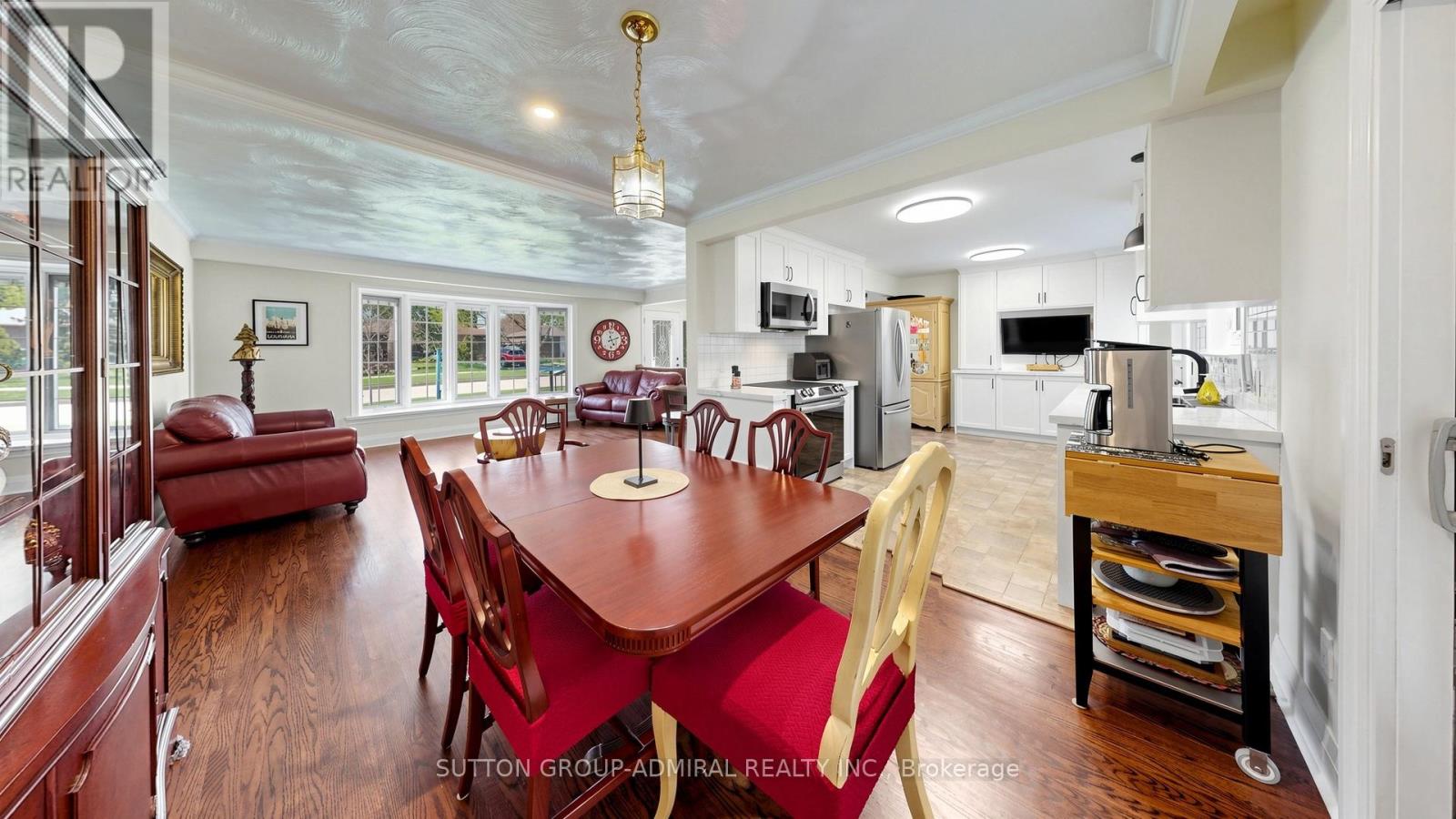218 BAY THORN DRIVE - 11