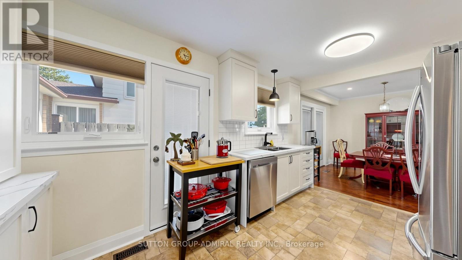 218 BAY THORN DRIVE - 17