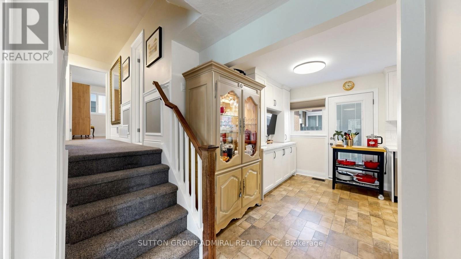 218 BAY THORN DRIVE - 20