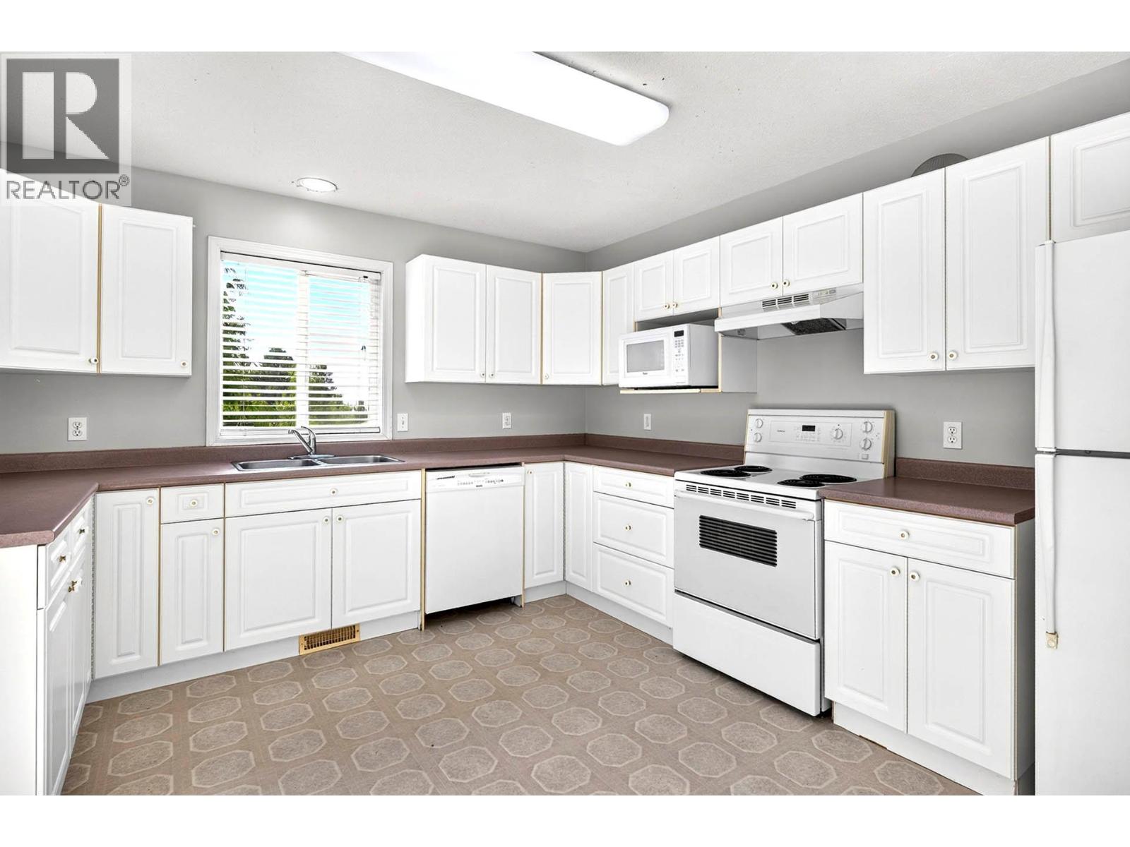 1725 Coldwater Drive - 13