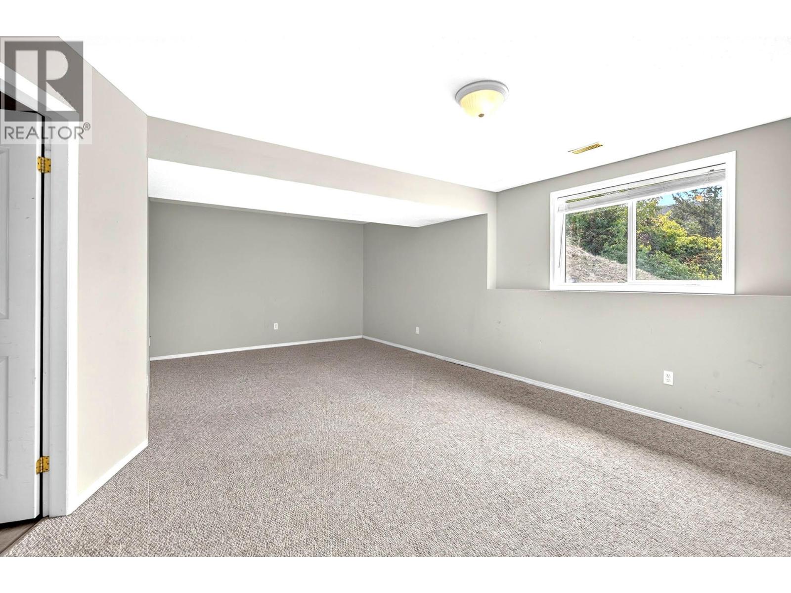 1725 Coldwater Drive - 40