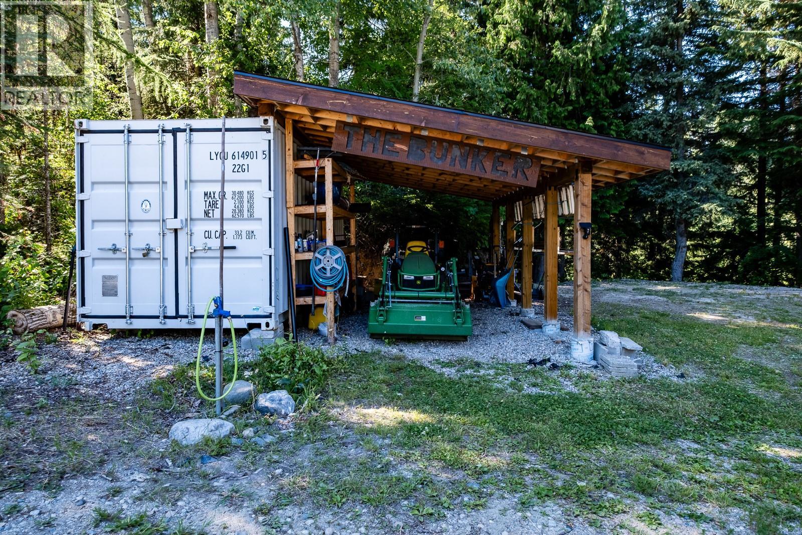 120 RICHIE Road - 66