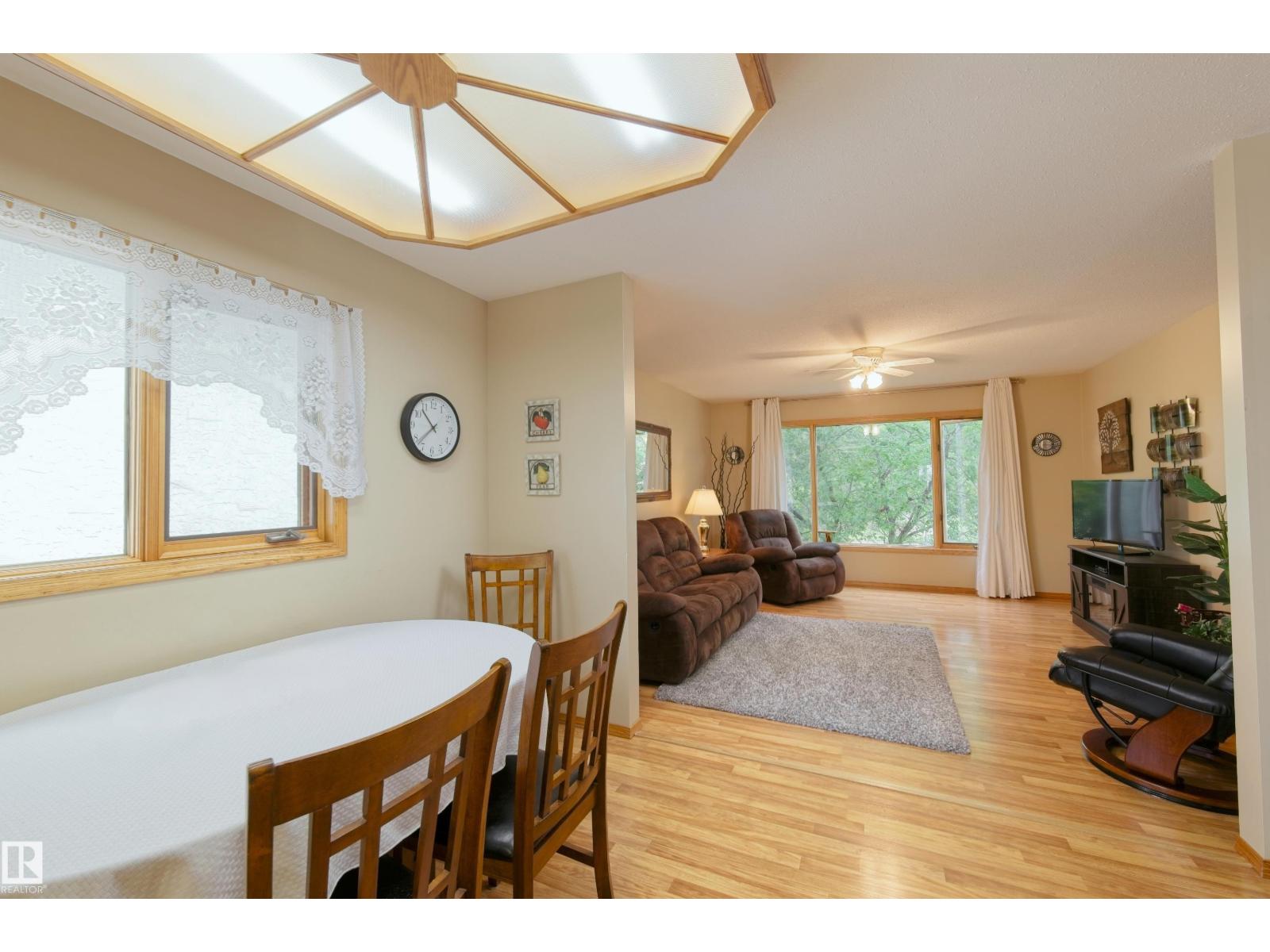 5020 47 ST - Image 6