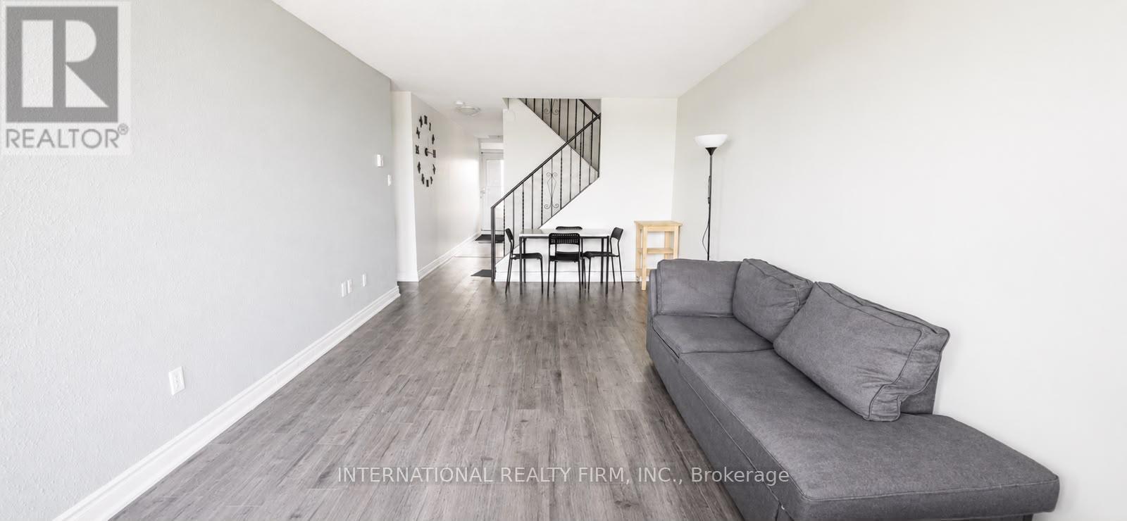 #308 40 SUNNY GLENWAY - 1