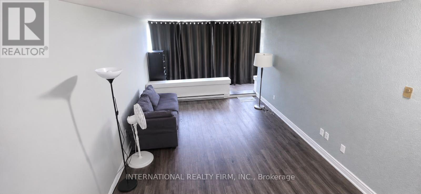 #308 40 SUNNY GLENWAY - 10
