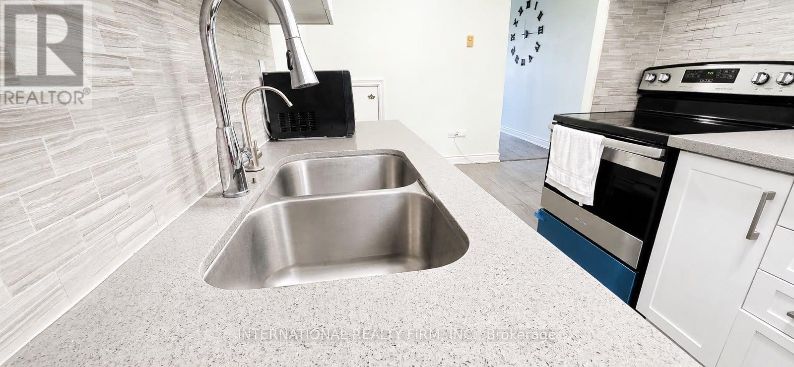 #308 40 SUNNY GLENWAY - 5