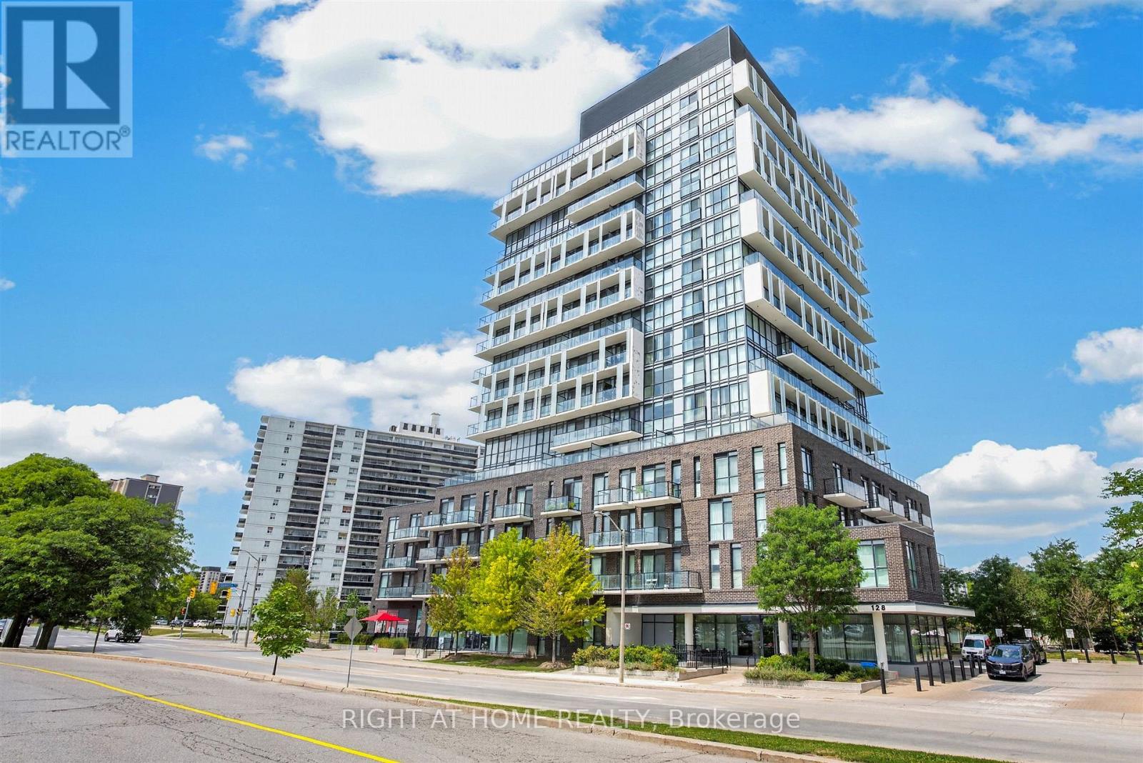 #712 128 FAIRVIEW MALL DRIVE - 2