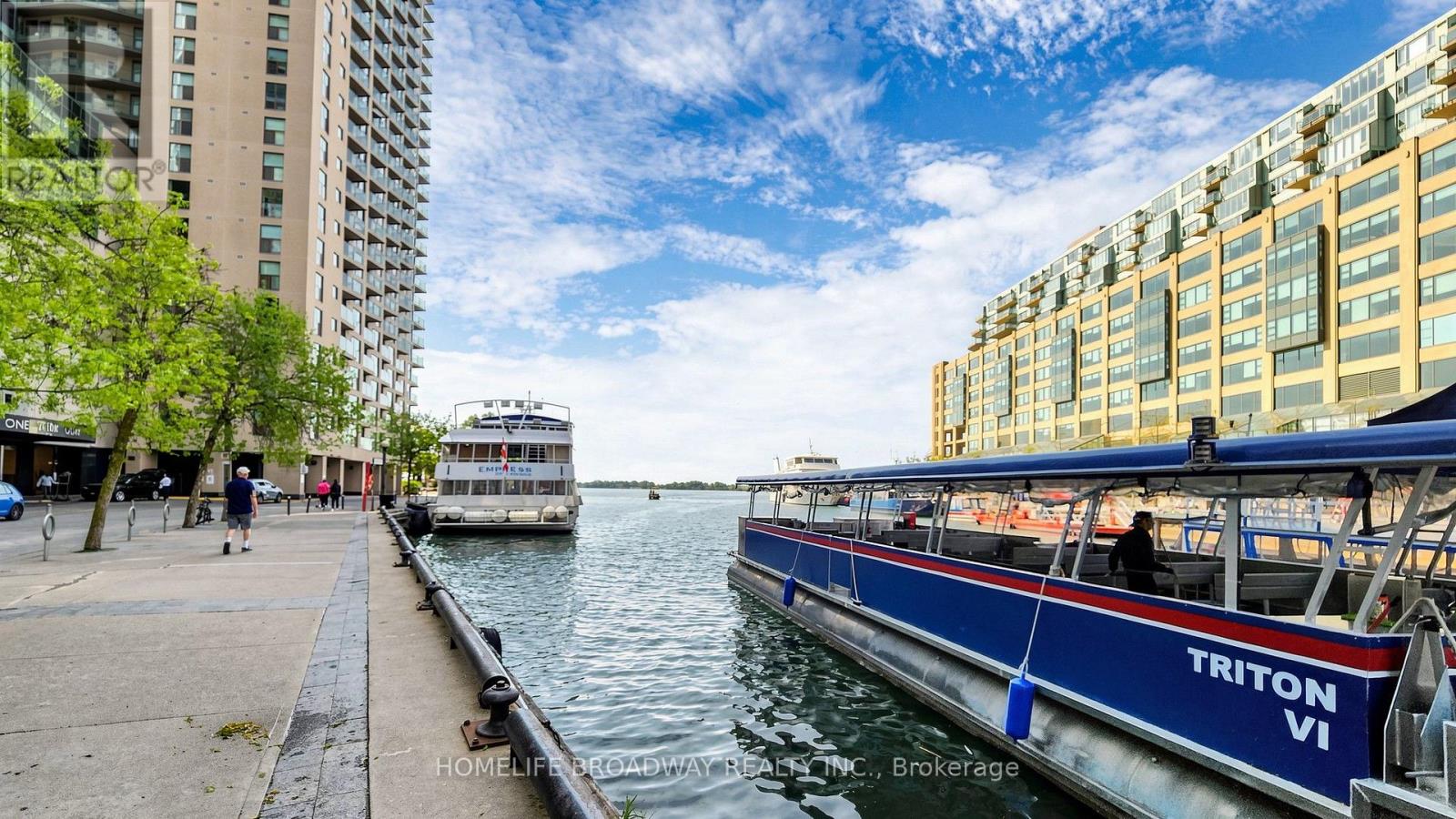 #3507 77 HARBOUR SQUARE - Image 39