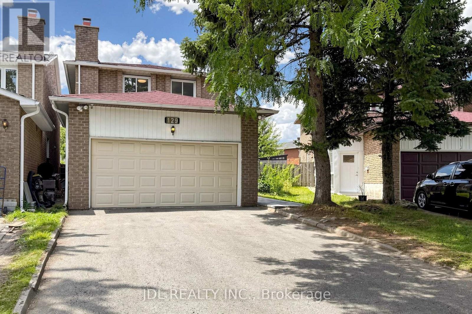 129 APPLEBY CRESCENT - 1