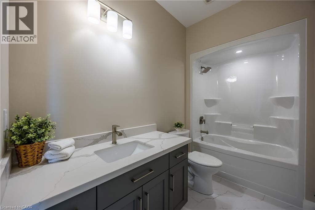 375 ARGYLE Avenue - 10