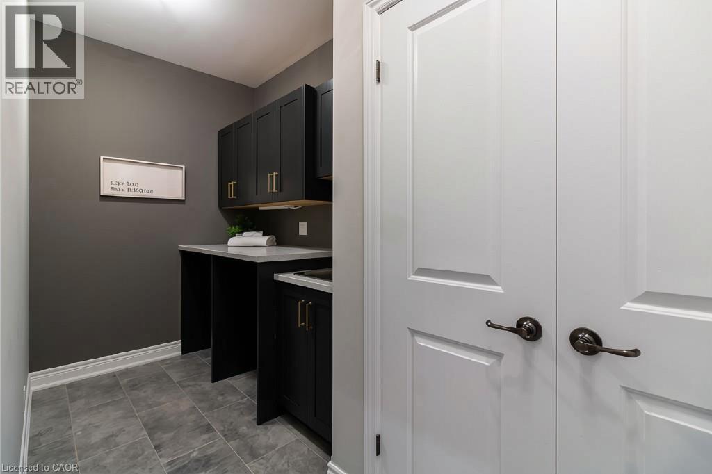 375 ARGYLE Avenue - 17
