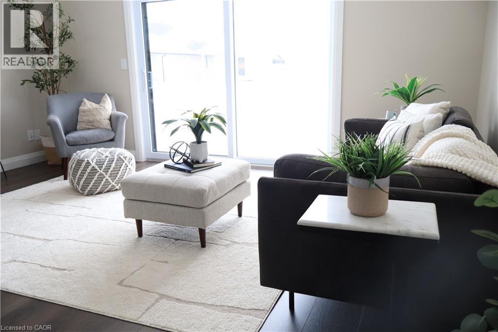373 ARGYLE Avenue - 5