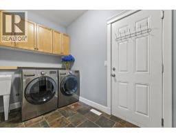 24699 103a Avenue, Maple Ridge, BC V2W0B1 Photo 15