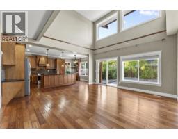 24699 103a Avenue, Maple Ridge, BC V2W0B1 Photo 9