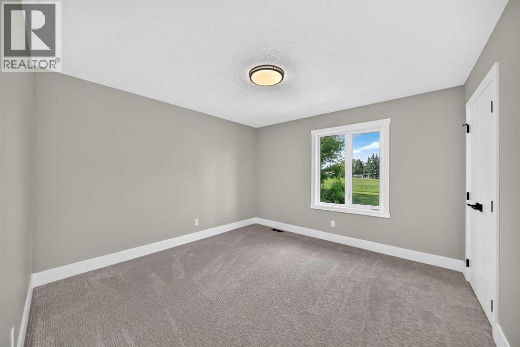 105 40 Avenue SW - 32