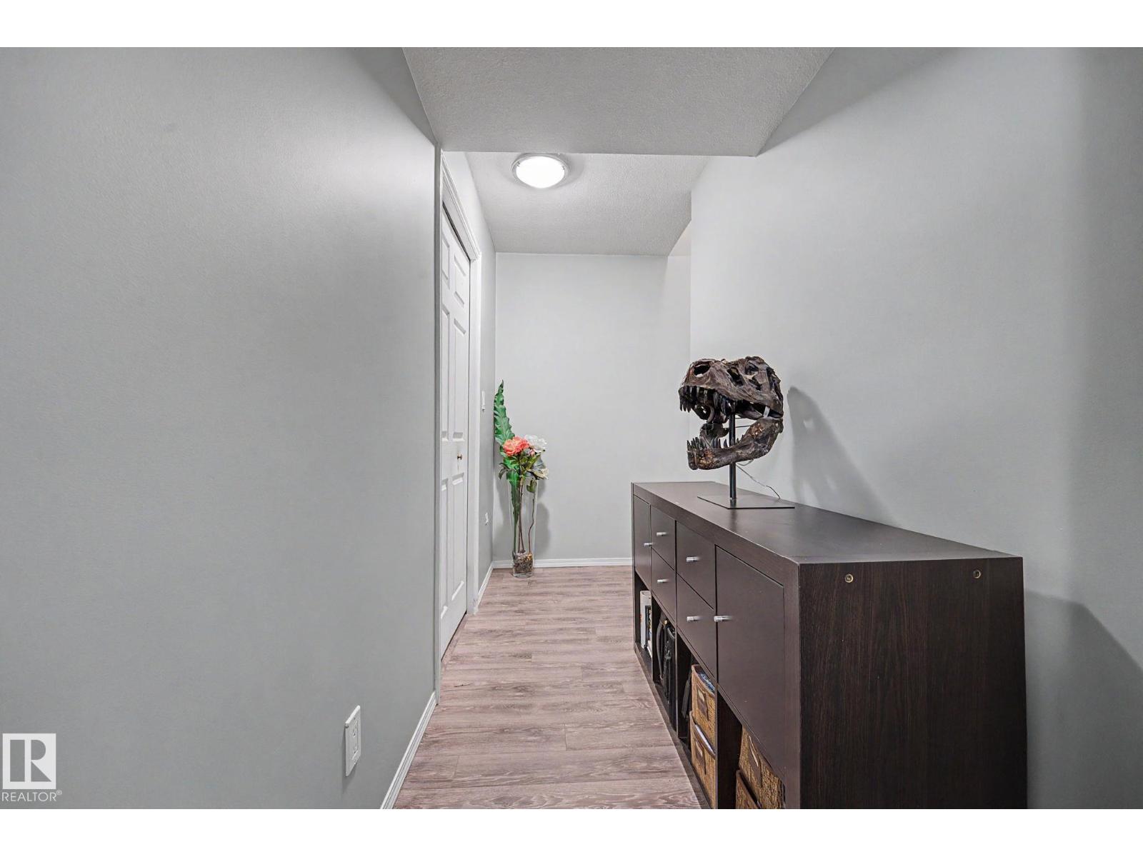 19039 47 AV NW - 23