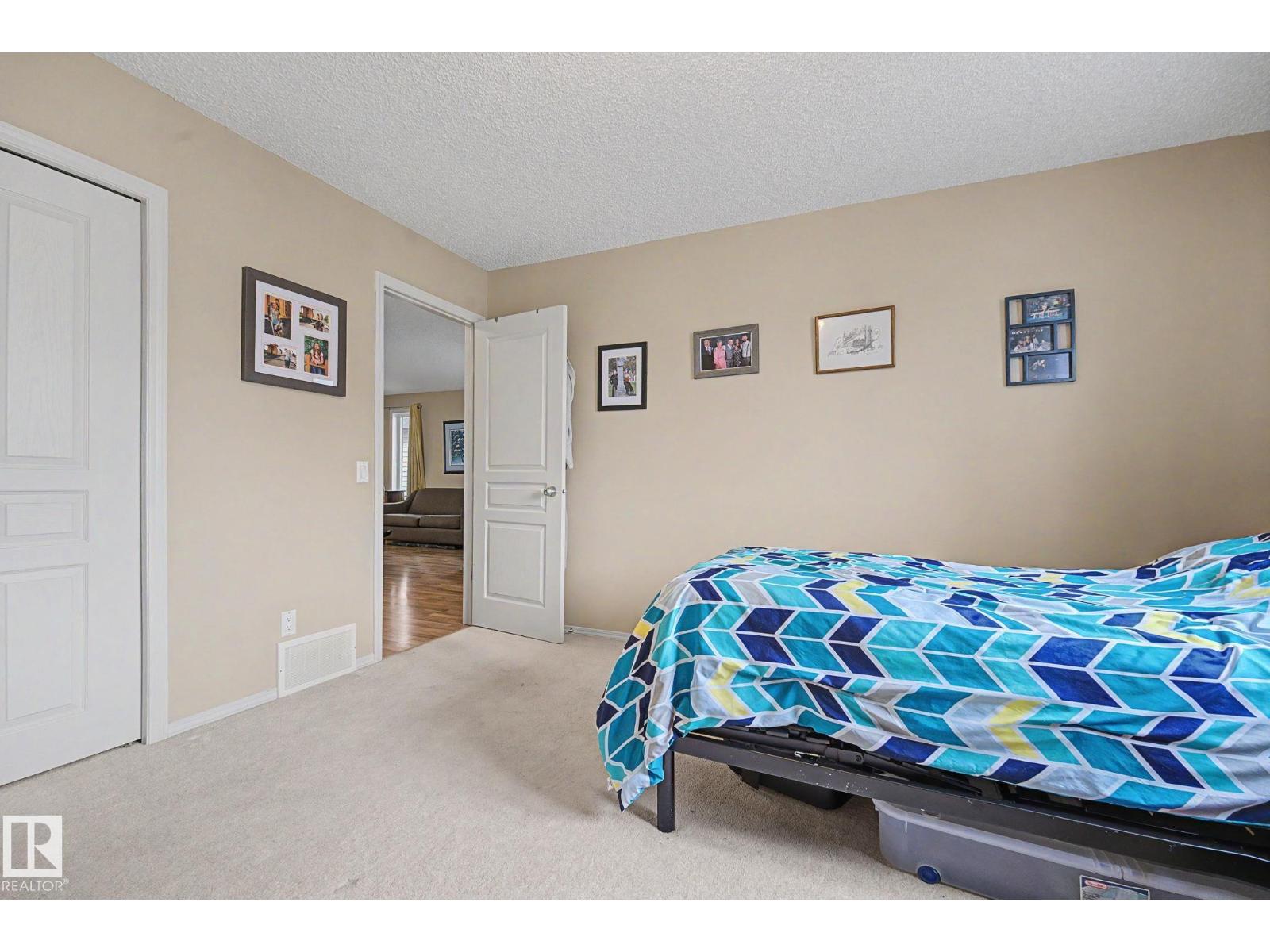 19039 47 Avenue NW - Photo 18