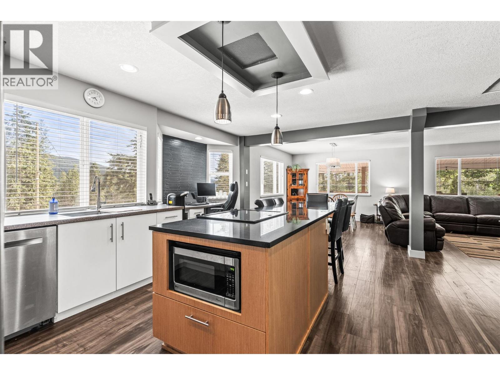 7645 Keddleston Road - 25